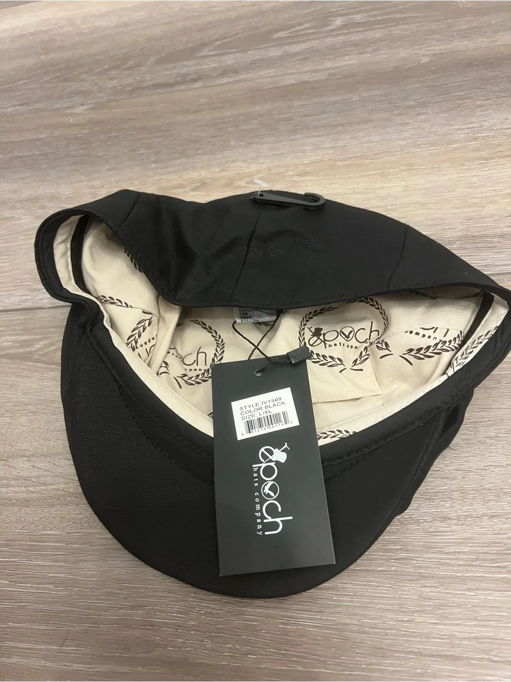 Men's Black Wool Flat Cap with Subtle Metal Accent